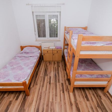 Апартаменты Relax Требинье Экстерьер фото